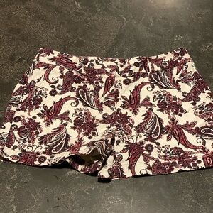 Women’s Paisley Pink & Black Shorts Size 6
